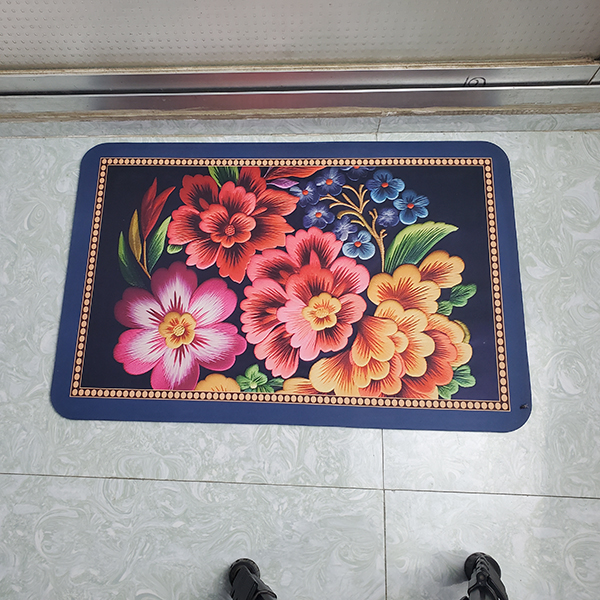 Quick Absorbent Elegant Bathroom Mat