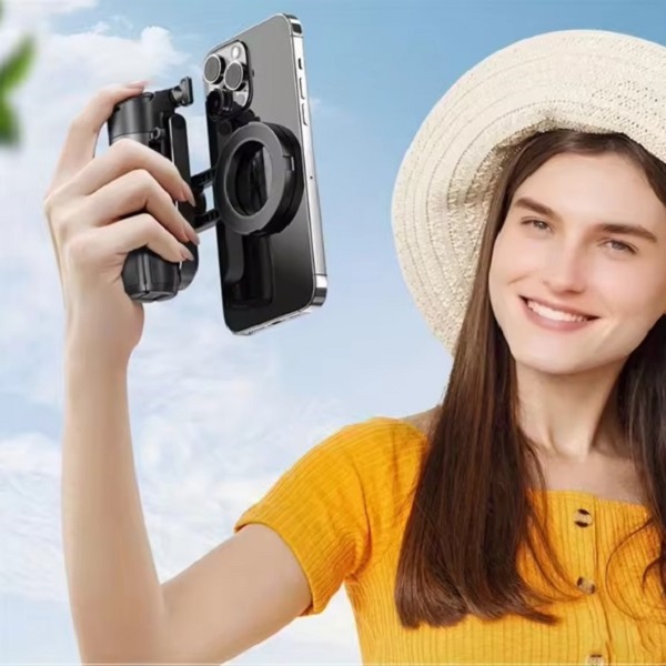 P15 Mini Bluetooth Selfie Stick &amp; Tripod